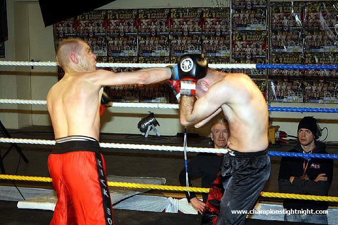 091218_0636_brueggen-kurnaz_k1_fight_night_ii.jpg