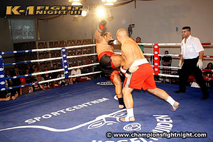 110708_0605_memishi_akbulut_k1_fightnight_3.jpg